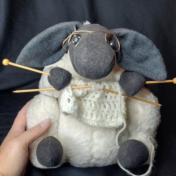 Plush Knitting Granny Sheep Stuffed Animal Black White Knit Needle Sewing 14” - Picture 13 of 16